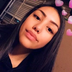 Meet your Posher, Carly